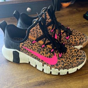 Women’s Nike metcon